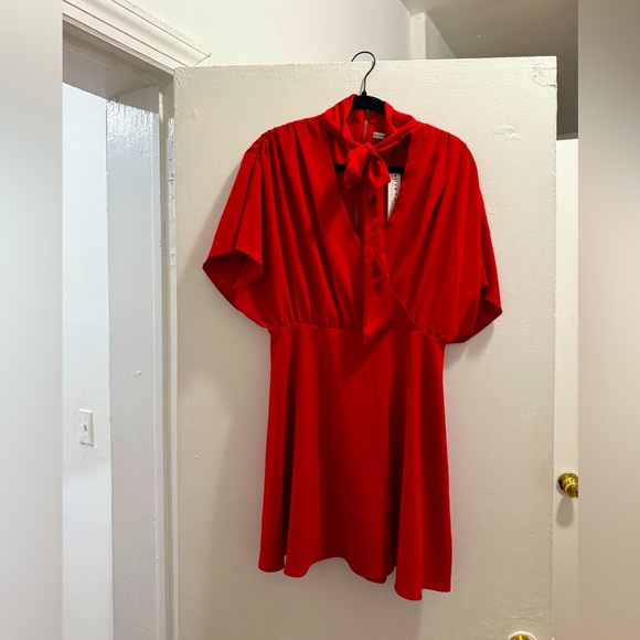 ALICE + OLIVIA RUBY DRESS - Picture 5 of 8